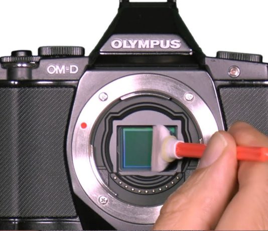 Vệ sinh máy ảnh Olympus tại TPHCM